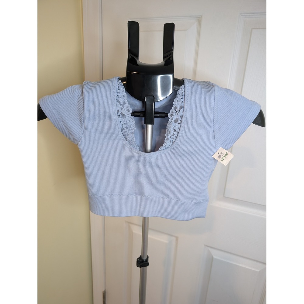 Aerie Superchill Crop Top Womens XS Light Blue Ribbed Lace Trim Scoop Neck‎ NWT